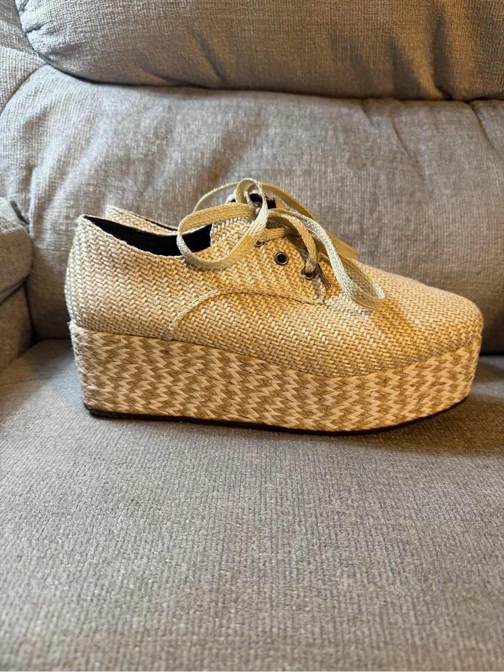 Woven Platform Lace-Up Shoes in Natural Straw